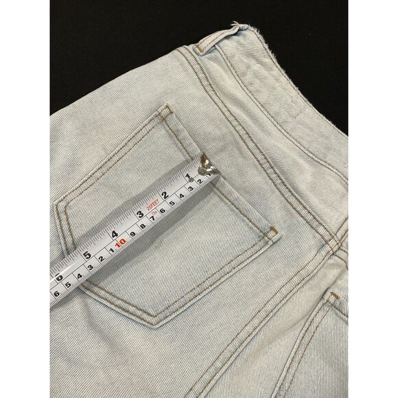 ~ PacSun 28 Jean Mom Shorts Light Wash High Waist 11" Cuff Blue Zip Festival - Picture 13 of 16